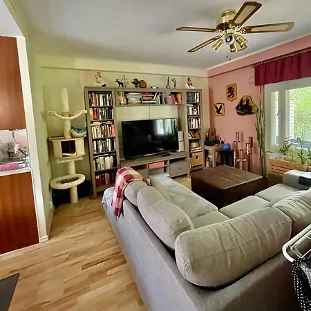 Appartement Cozy With Sauna & Terrace *